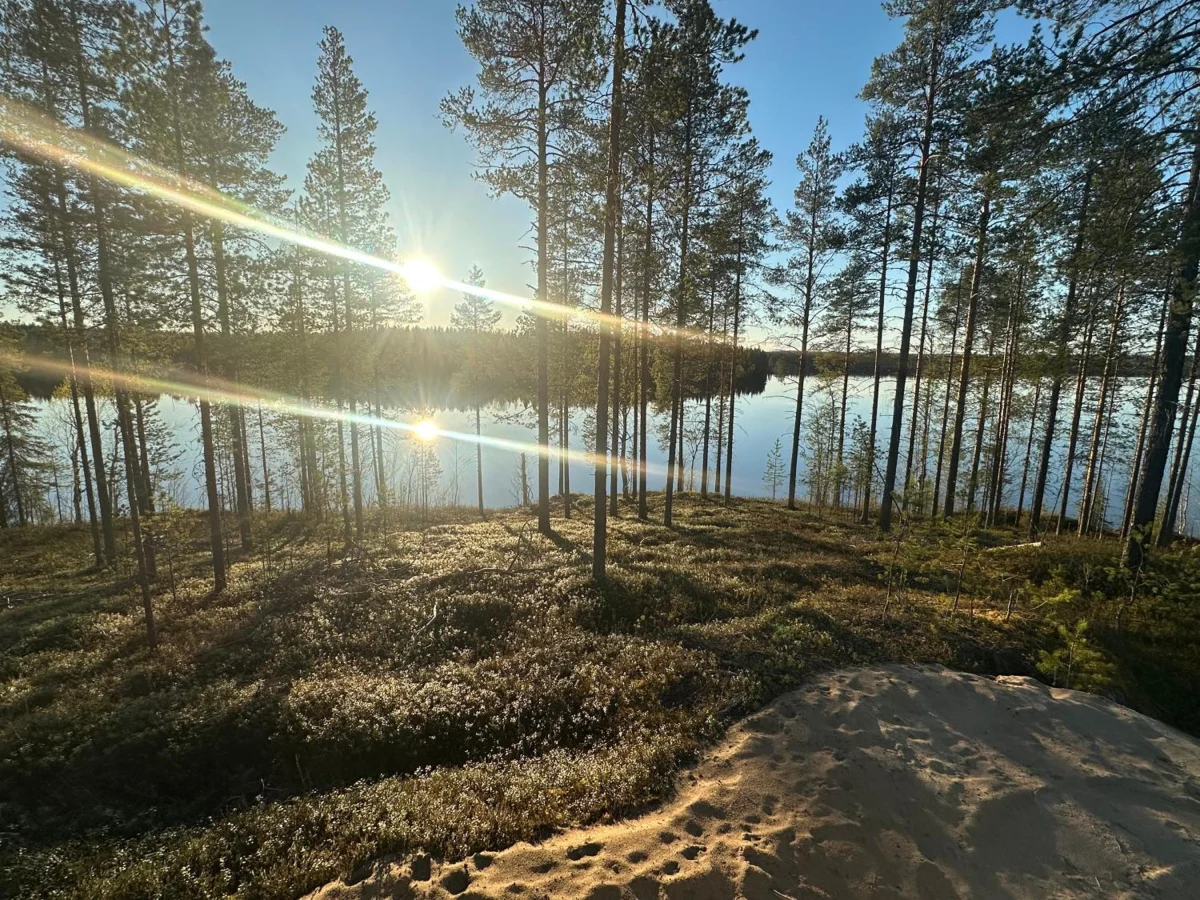 Lapland Lakeside Escape